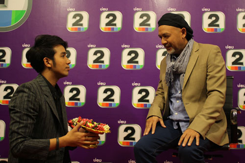 ปิดตำนานศึกสายเลือด เพชร กราบขอขมาพ่อ ไกรสร ปิดตำนานศึกสายเลือด เพชร กราบขอขมาพ่อ ไกรสร