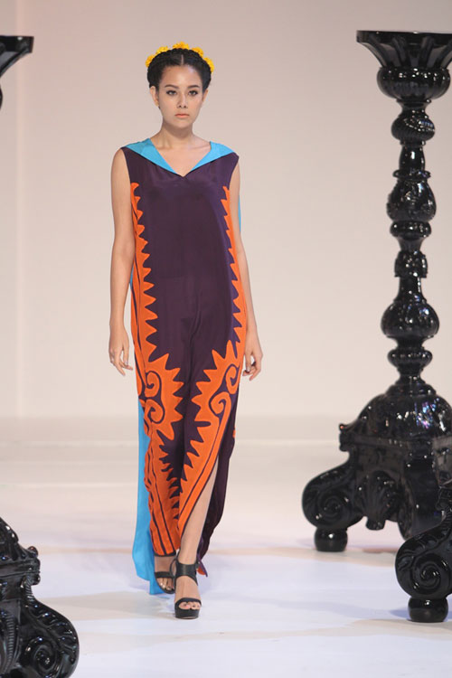 น้องเบนซ์ วิลาสินี อายุ 15 ปี คว้าไทยซูเปอร์โมเดล 2014 น้องเบนซ์ วิลาสินี อายุ 15 ปี คว้าไทยซูเปอร์โมเดล 2014