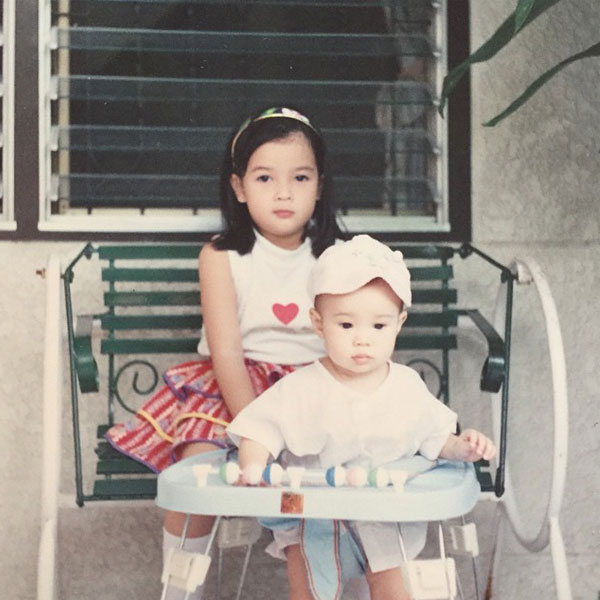 ดาราตอนเด็ก ภาพย้อนวัยเยาว์ จะน่ารักน่าชังขนาดไหน มาดูกัน ดาราตอนเด็ก ภาพย้อนวัยเยาว์ จะน่ารักน่าชังขนาดไหน มาดูกัน