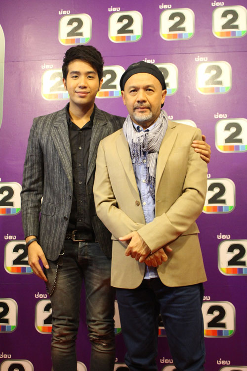 ปิดตำนานศึกสายเลือด เพชร กราบขอขมาพ่อ ไกรสร ปิดตำนานศึกสายเลือด เพชร กราบขอขมาพ่อ ไกรสร