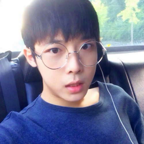 ปาร์ค ชอลซุน หมอฟันเกาหลีหล่อหน้าใส คนแห่ตาม IG จนต้องปิดหนี ปาร์ค ชอลซุน หมอฟันเกาหลีหล่อหน้าใส คนแห่ตาม IG จนต้องปิดหนี