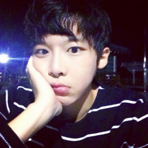 ปาร์ค ชอลซุน หมอฟันเกาหลีหล่อหน้าใส คนแห่ตาม IG จนต้องปิดหนี ปาร์ค ชอลซุน หมอฟันเกาหลีหล่อหน้าใส คนแห่ตาม IG จนต้องปิดหนี