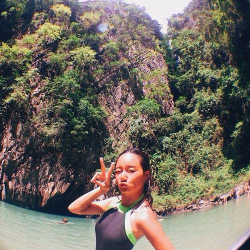 เพชร รัตนารัตน์ อวดหุ่นสวยในบิกินี่สุดจี๊ด จากทริปเที่ยวทะเลตรัง เพชร รัตนารัตน์ อวดหุ่นสวยในบิกินี่สุดจี๊ด จากทริปเที่ยวทะเลตรัง