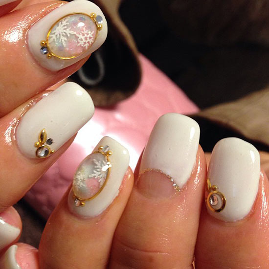 ลายเพ้นท์เล็บคริสต์มาส-ปีใหม่ ลายเพ้นท์เล็บคริสต์มาส-ปีใหม่