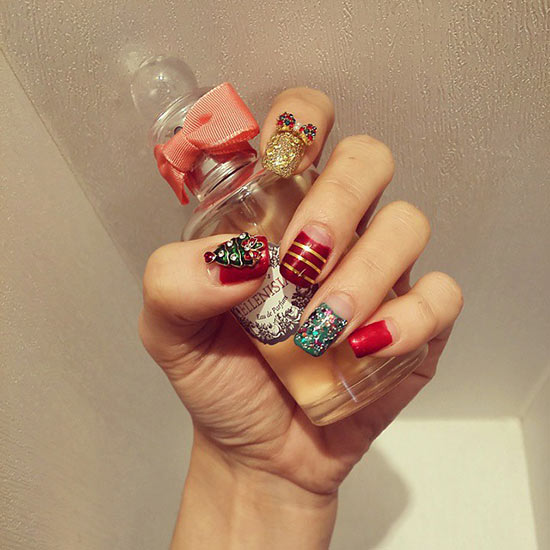 ลายเพ้นท์เล็บคริสต์มาส-ปีใหม่ ลายเพ้นท์เล็บคริสต์มาส-ปีใหม่