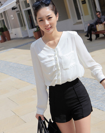 เสื้อผ้าแฟชั่น