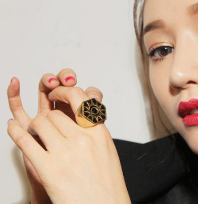 แหวนแฟชั่น