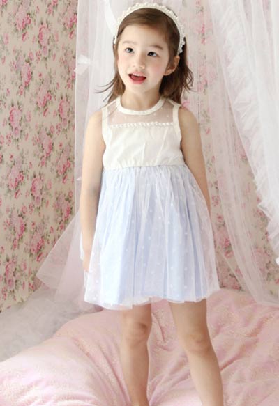 ชุดเดรสเด็ก