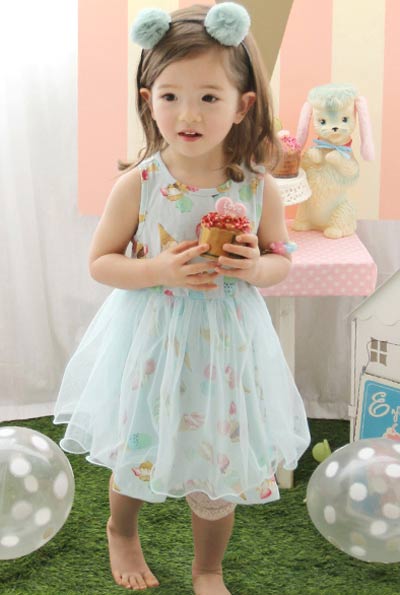 ชุดเดรสเด็ก