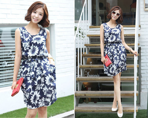 ชุดเดรสลายดอก