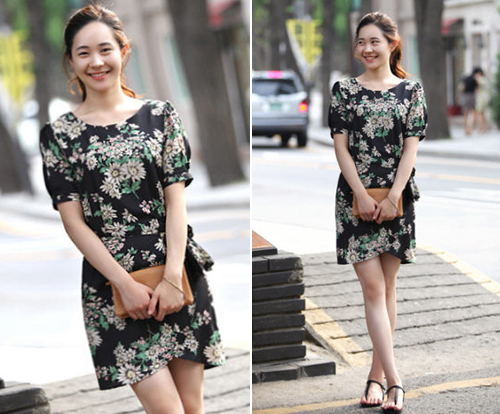 ชุดเดรสลายดอก