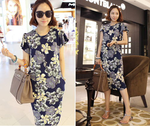 ชุดเดรสลายดอก