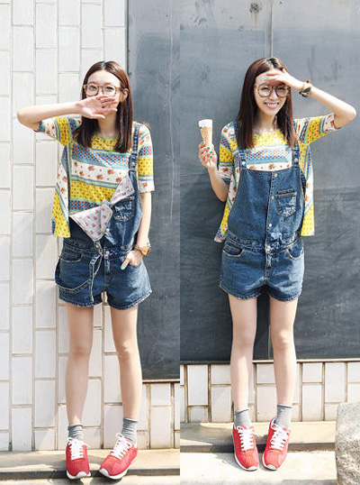 ชุดเอี๊ยม