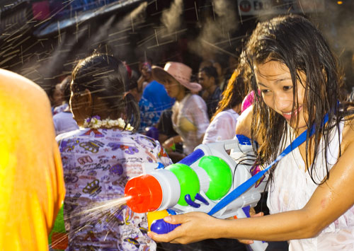 วันสงกรานต์