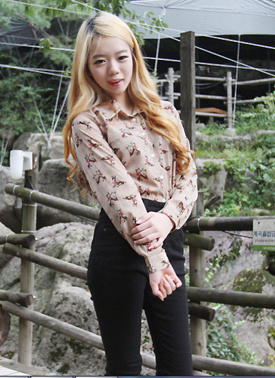 เสื้อเชิ้ตผู้หญิง เสื้อเชิ้ตผู้หญิง