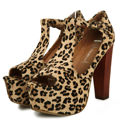 รองเท้าส้นสูง