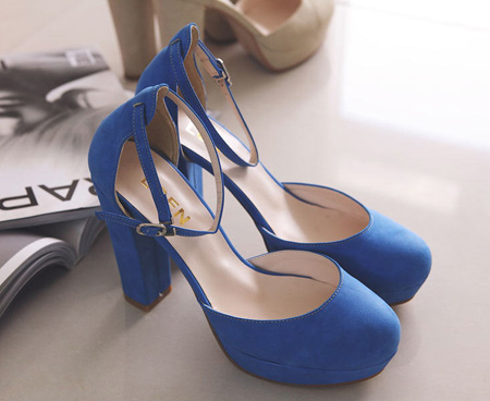 รองเท้าสำหรับนักศึกษา รองเท้าสำหรับนักศึกษา