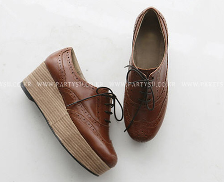 รองเท้าสำหรับนักศึกษา รองเท้าสำหรับนักศึกษา