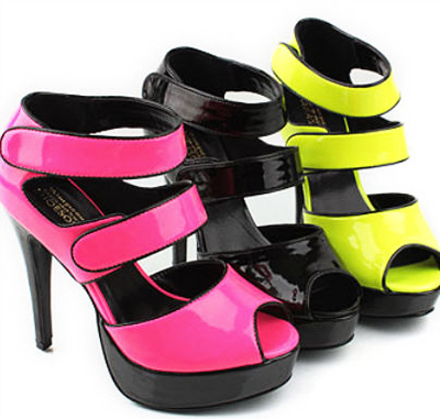 รองเท้าส้นสูง