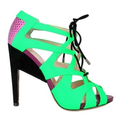 รองเท้า