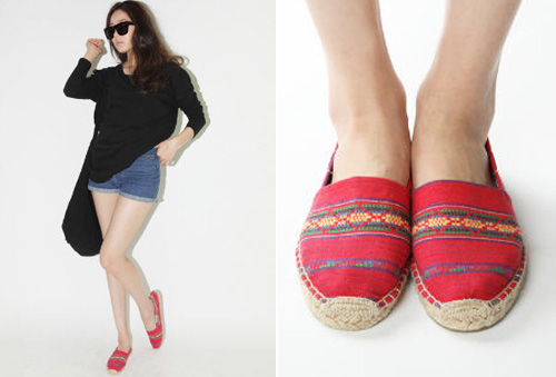 รองเท้าคัทชู