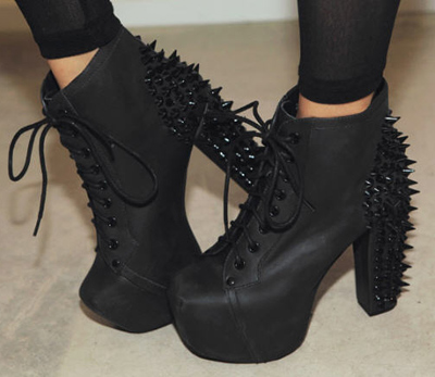 รองเท้าส้นสูง