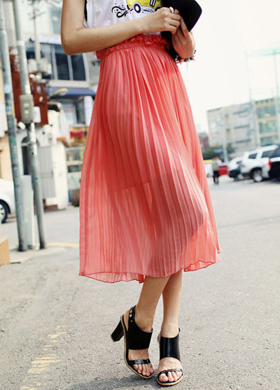 กระโปรงพลีทยาว