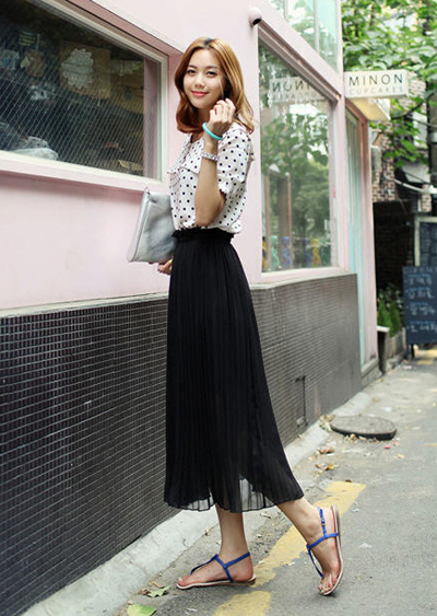 กระโปรงพลีทยาว