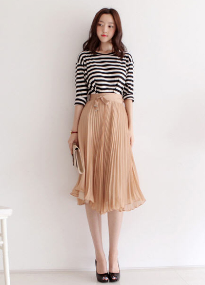 กระโปรงพลีทยาว