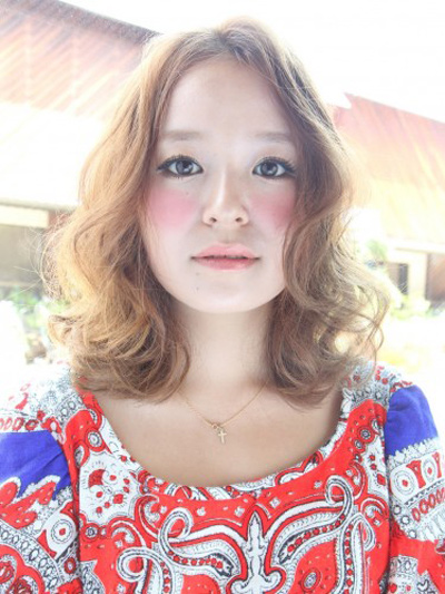 ทรงผมดัด