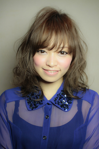 ทรงผมดัด