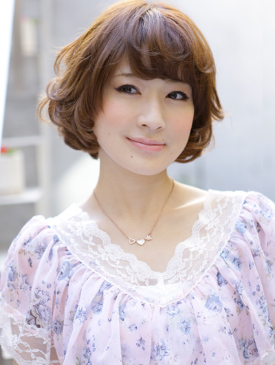 ทรงผมดัด