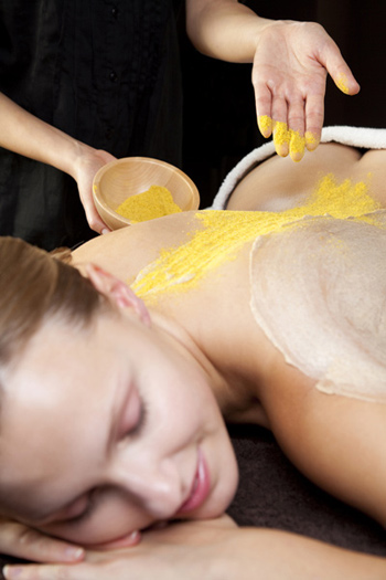 กินขมิ้นชันแล้วผิวสวย กินขมิ้นชันแล้วผิวสวย