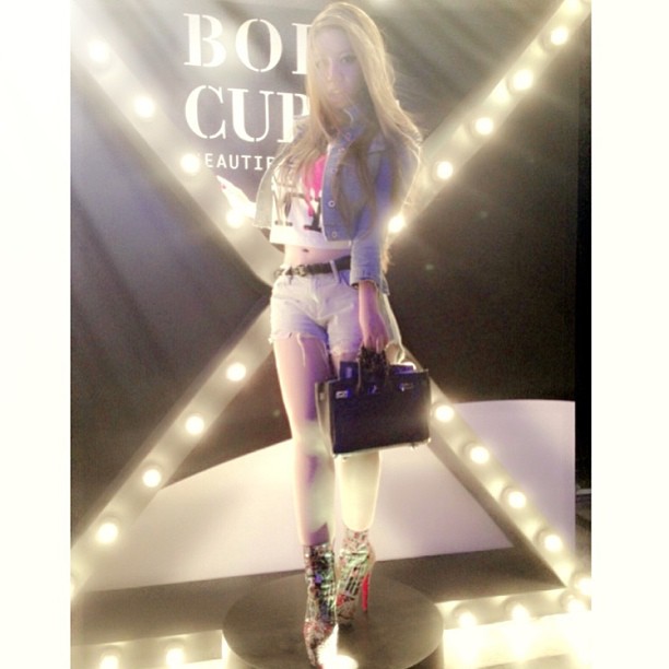 วรรณวิไล เตชะสมบูรณ์