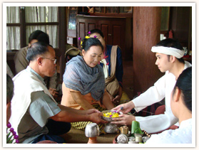 เจ้าบ่าวขอสูมาพ่อแม่