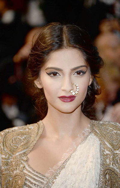 เจาะจมูก เจาะจมูก