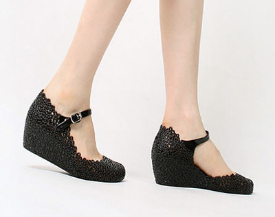 รองเท้ายาง รองเท้ายาง