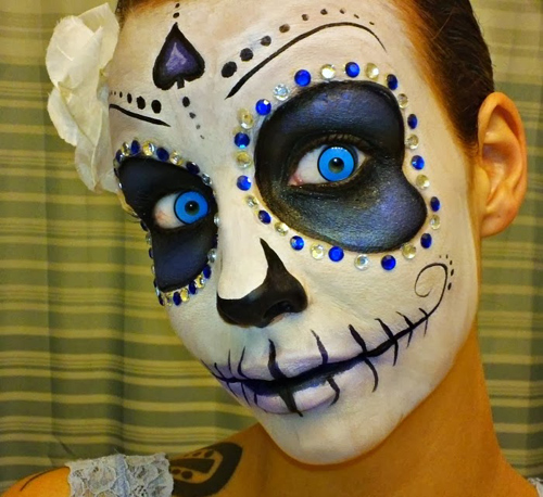 คอนแทคเลนส์ผี คอนแทคเลนส์ผี