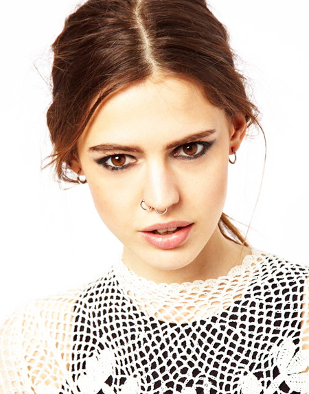 เจาะจมูก เจาะจมูก