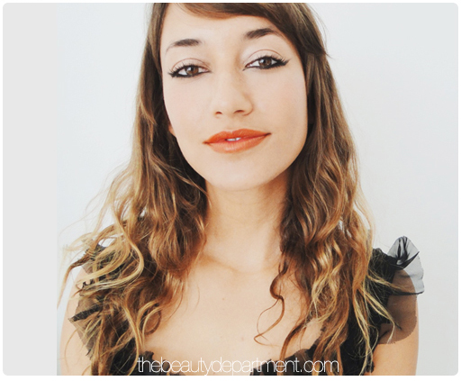 กรีดอายไลน์เนอร์ขอบตาล่าง กรีดอายไลน์เนอร์ขอบตาล่าง