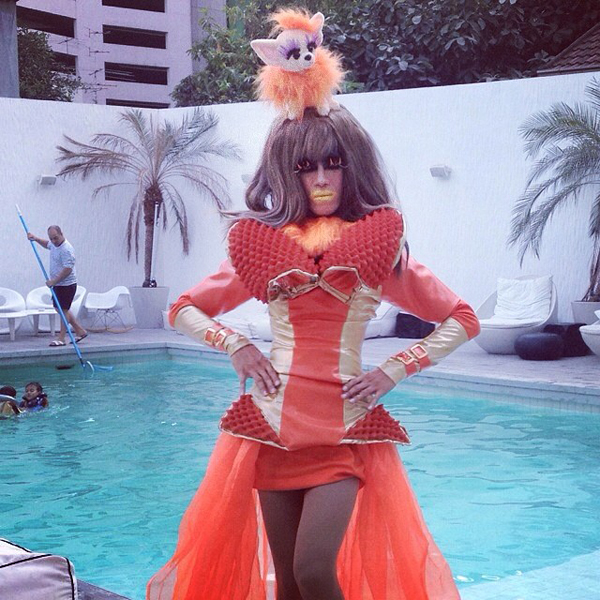 มาดามมด มาดามมด