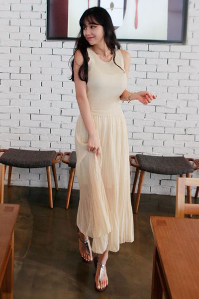 กระโปรงยาวชีฟองอัดพลีท กระโปรงยาวชีฟองอัดพลีท