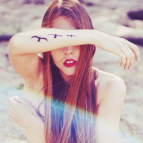 รอยสักเล็กๆ รอยสักเล็กๆ