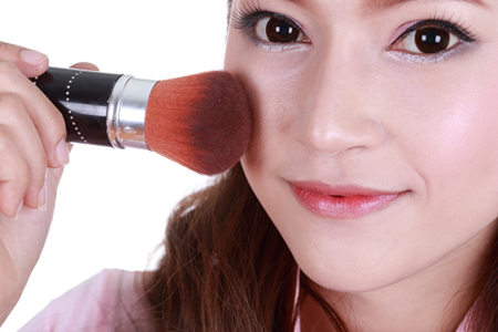 ทริคแต่งหน้าด้วยชิมเมอร์ ทริคแต่งหน้าด้วยชิมเมอร์