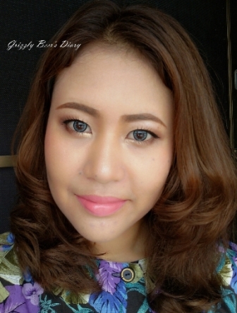 วิธีแต่งหน้าไปทำงาน วิธีแต่งหน้าไปทำงาน