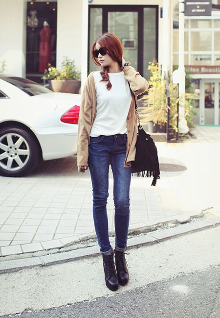 กระเป๋าสะพายระบายริ้ว กระเป๋าสะพายระบายริ้ว