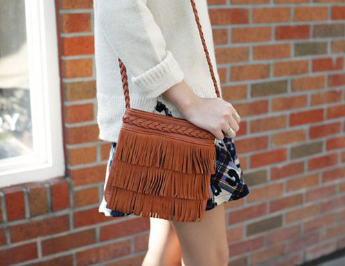 กระเป๋าสะพายระบายริ้ว กระเป๋าสะพายระบายริ้ว