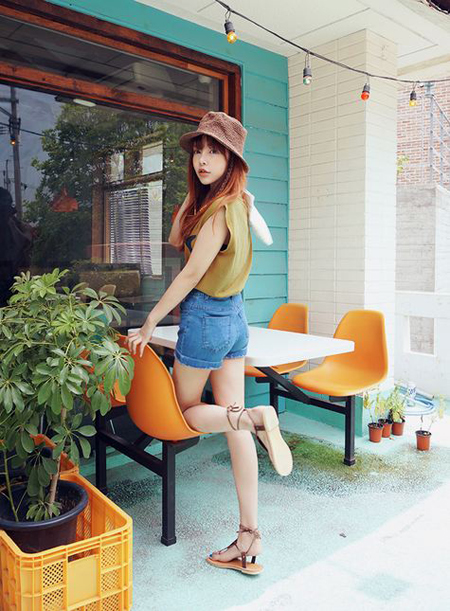 กางเกงยีนส์ขาสั้นสวยๆ กางเกงยีนส์ขาสั้นสวยๆ