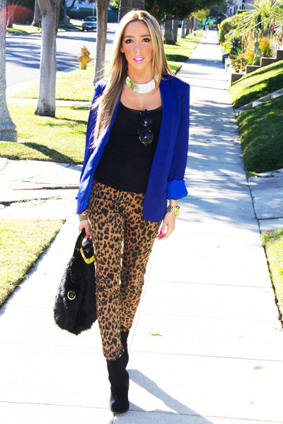 เสื้อผ้าแฟชั่น เสื้อผ้าแฟชั่น