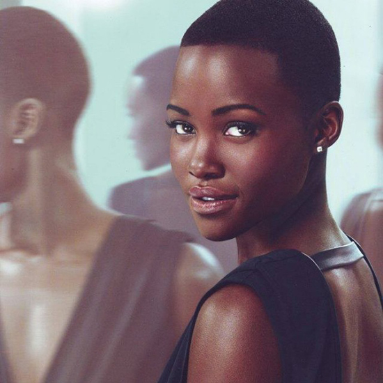 เสื้อผ้าแฟชั่น เสื้อผ้าแฟชั่น